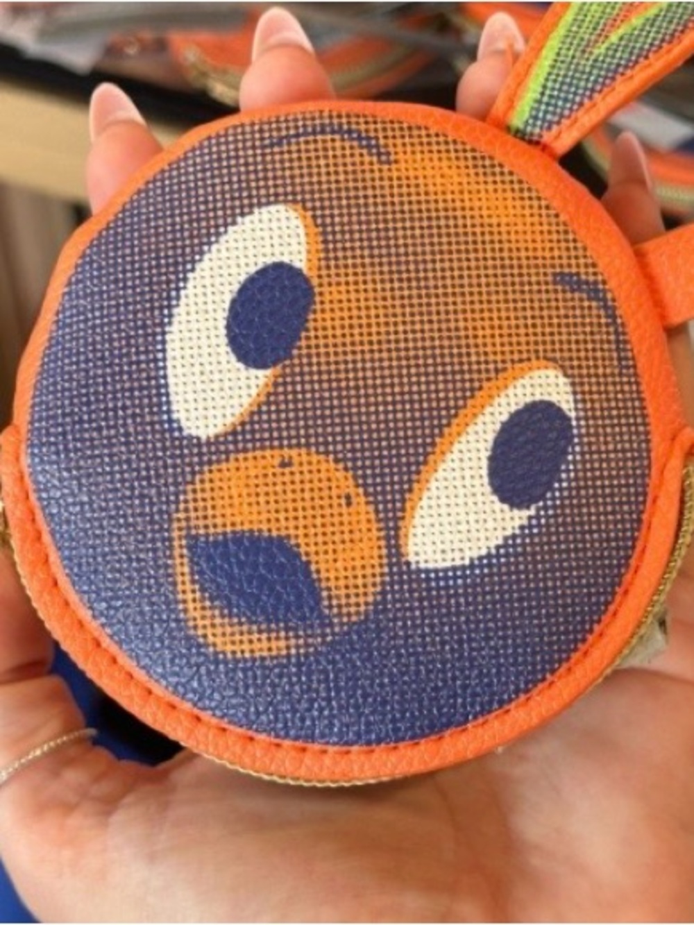 Disney Parks Orange Bird Coin Purse Keychain 2026 Epcot Flower & Garden Festival - Picture 4 of 4